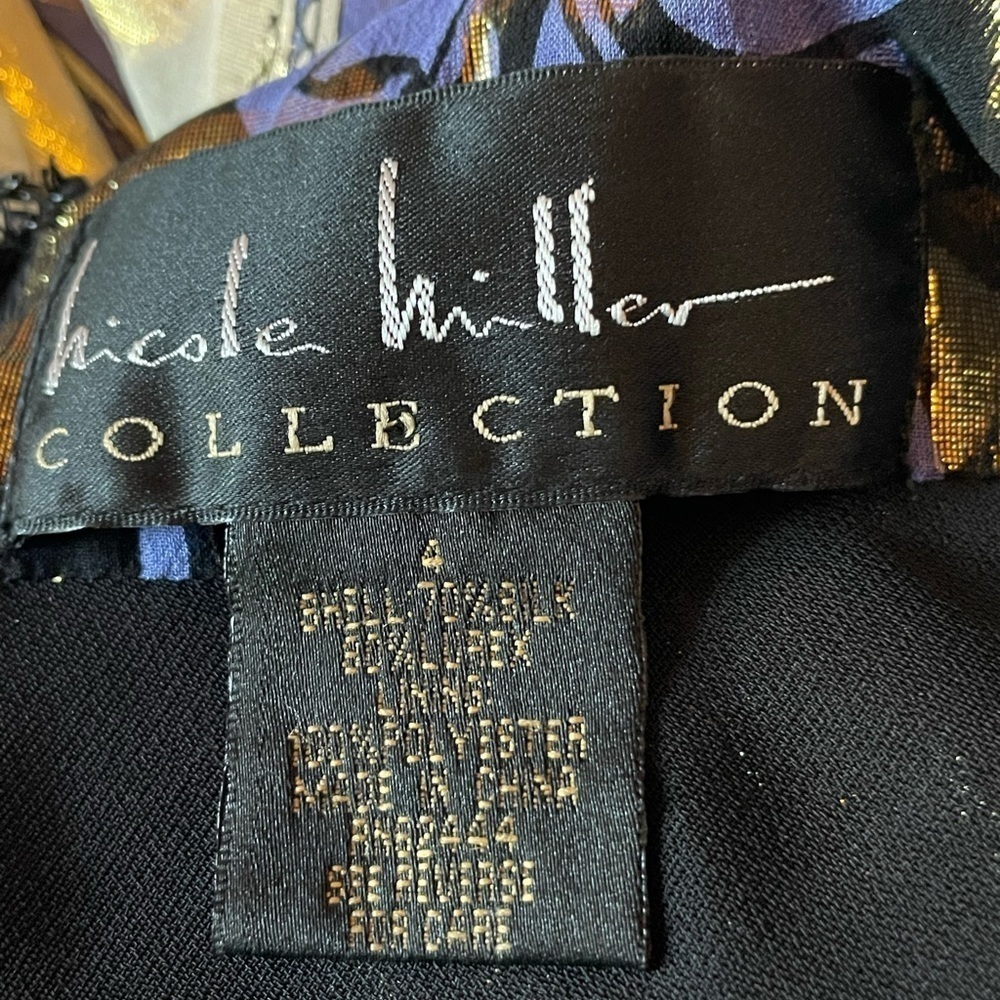 Nicole Miller Collection gown - Picture 6 of 10